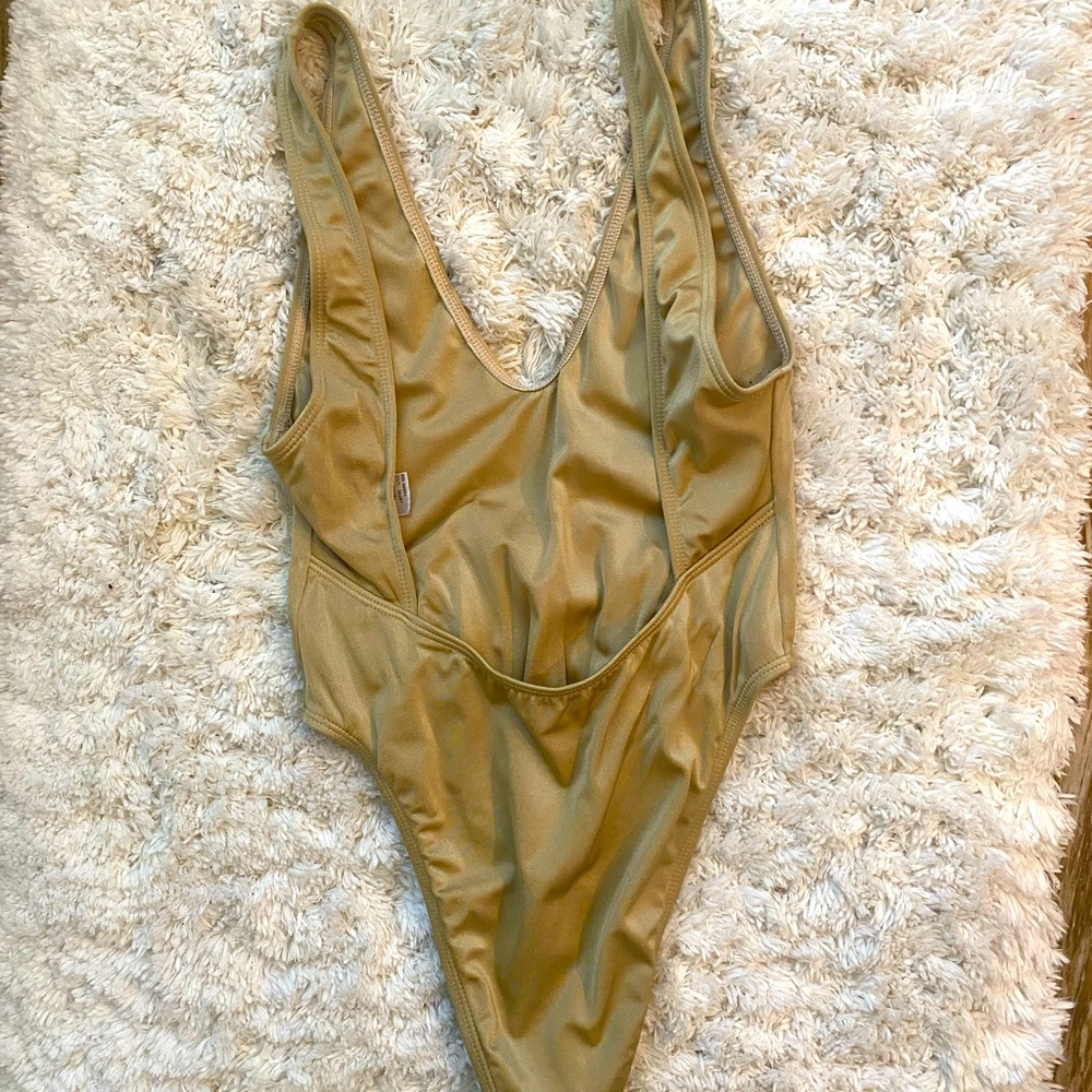 Sexy Open-Back Bathing Suit (Size M)